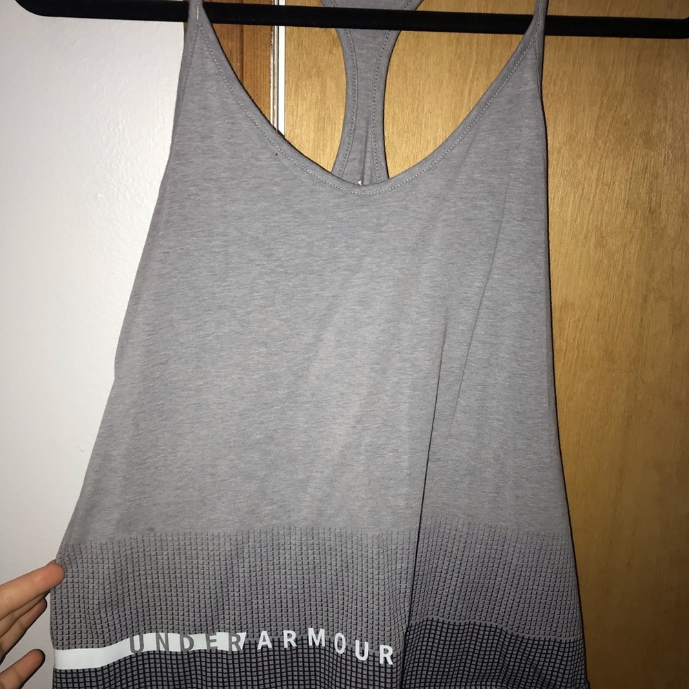 Under Armour tank